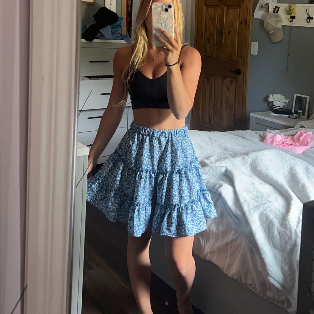 Women’s skirt